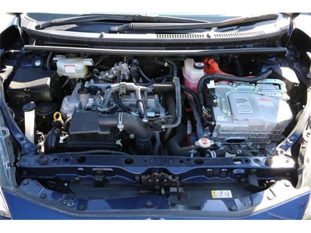 Toyota AQUA 2019-01 18658-23