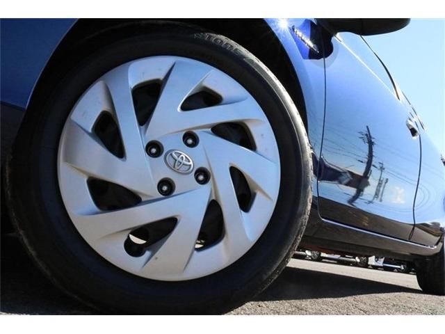 Toyota AQUA 2019-01 18658-25