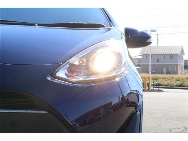Toyota AQUA 2019-01 18658-24