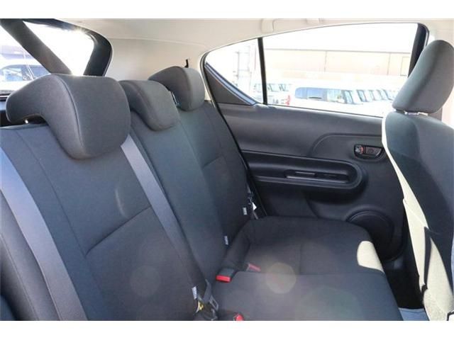 Toyota AQUA 2019-01 18658-20