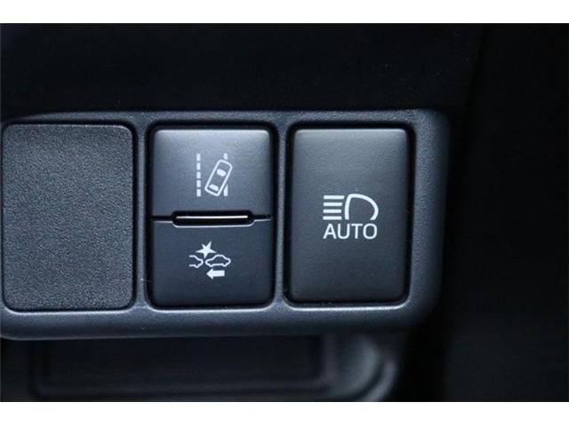 Toyota AQUA 2019-01 18658-7