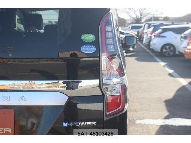 Nissan SERENA 2020-11 223665-10