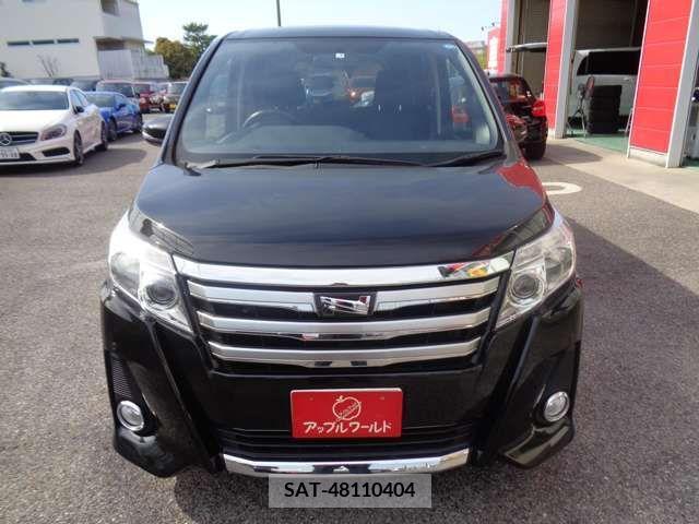 Toyota NOAH 2015-03 279529-1