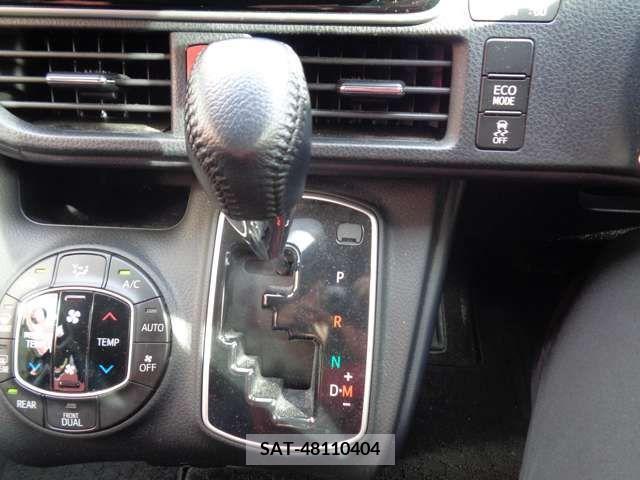 Toyota NOAH 2015-03 279529-15