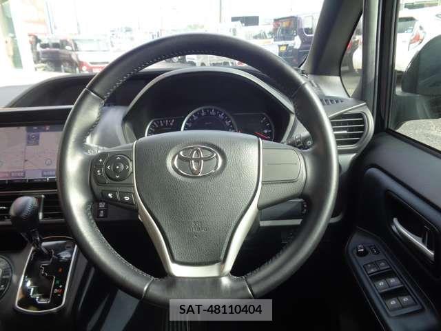 Toyota NOAH 2015-03 279529-14