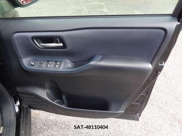 Toyota NOAH 2015-03 279529-12