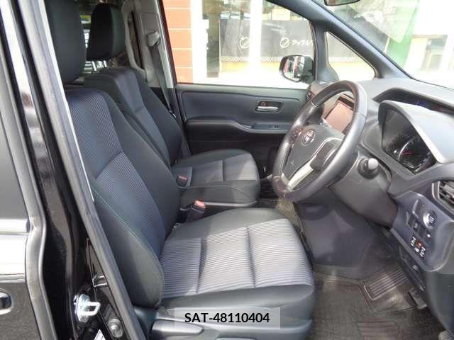 Toyota NOAH 2015-03 279529-10