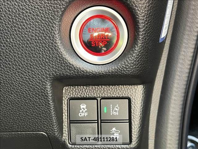 Honda N BOX CUSTOM 2019-05 245799-13