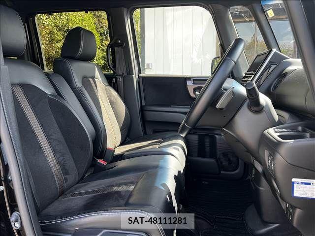 Honda N BOX CUSTOM 2019-05 245799-8