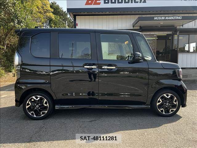 Honda N BOX CUSTOM 2019-05 245799-6