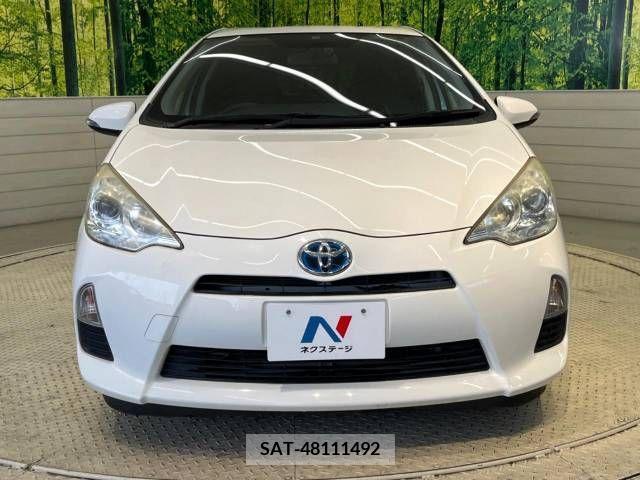Toyota AQUA 2013-02 253932-14
