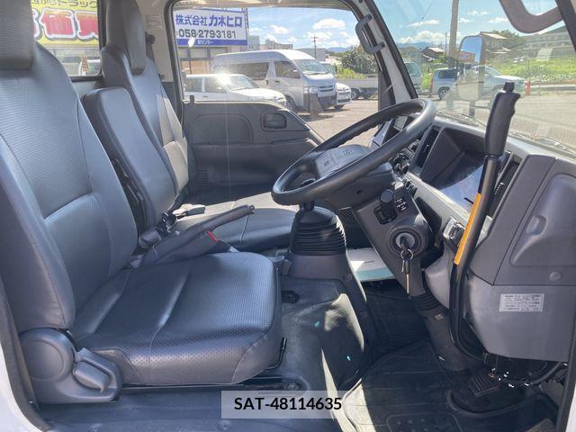 Isuzu ELF TRUCK 2014-06 390614-8