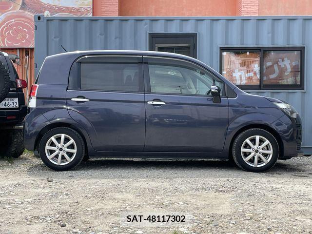Toyota SPADE 2012-11 376171-8