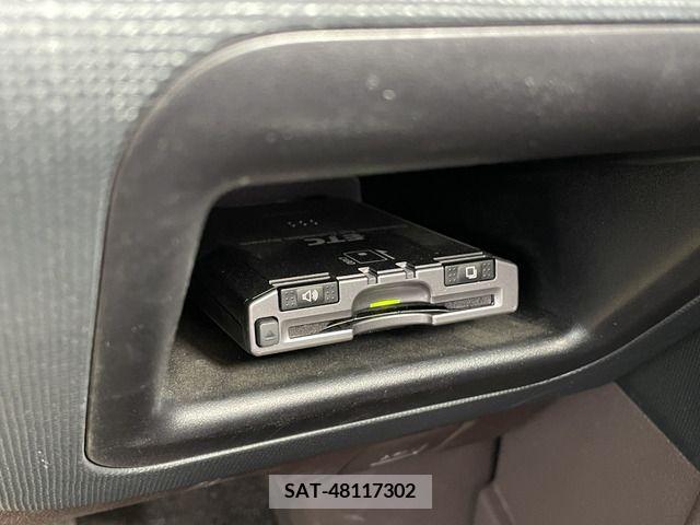 Toyota SPADE 2012-11 376171-18