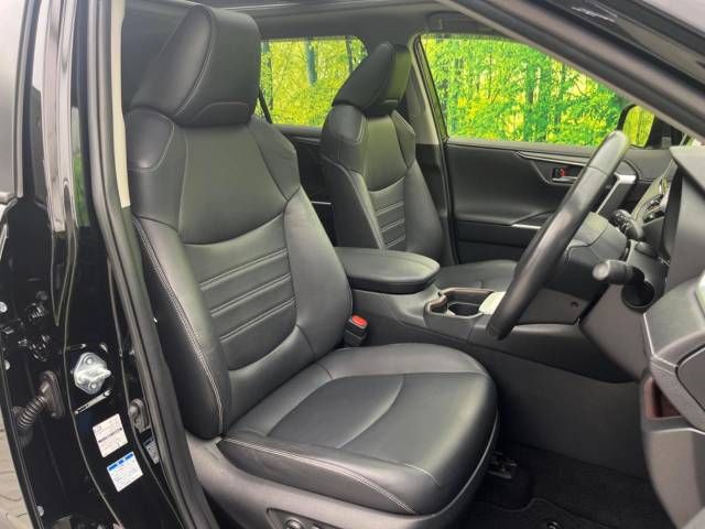Toyota RAV4 2019-06 193867-8