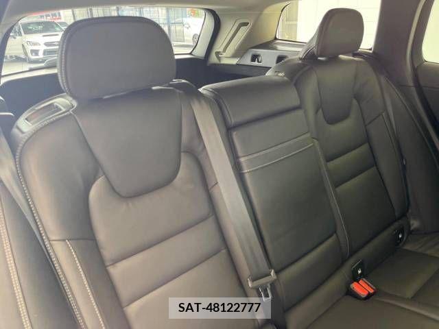 Volvo V60 2021-06 342467-12