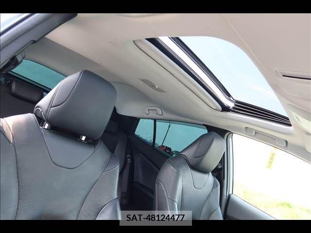Toyota PRIUS 2019-10 247643-12