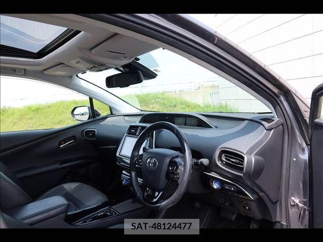 Toyota PRIUS 2019-10 247643-10