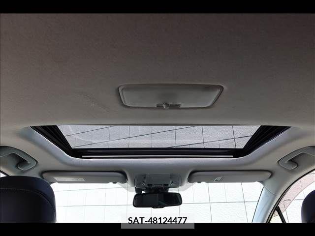 Toyota PRIUS 2019-10 247643-9
