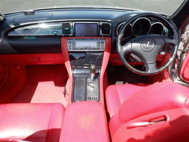 Lexus SC 2007-01 10683-1