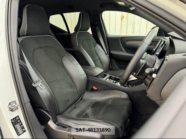 Volvo XC40 2019-11 224414-8
