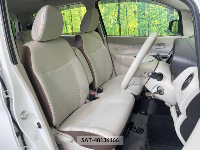 Nissan DAYZ 2017-10 249759-8
