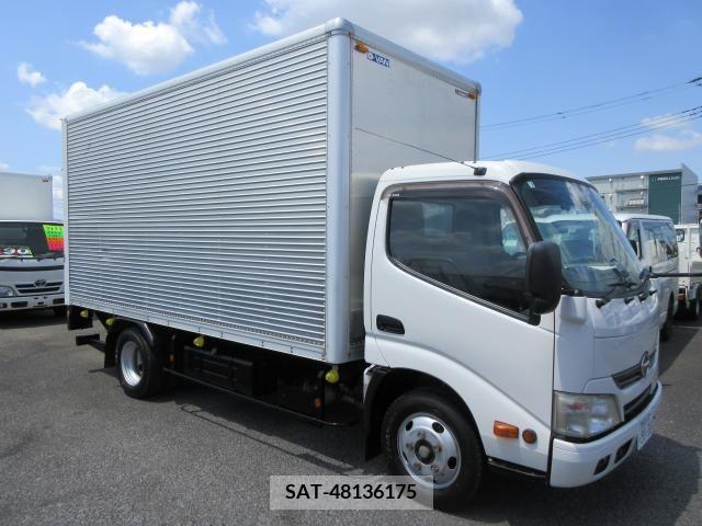 Hino DUTRO 2014-12 359476-5