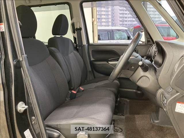 Nissan ROOX 2017-02 323829-11