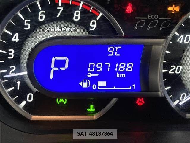 Nissan ROOX 2017-02 323829-16