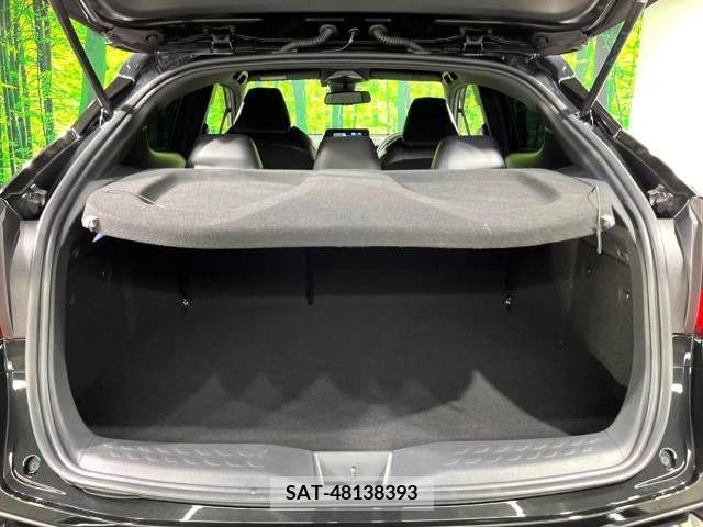 Toyota C-HR 2022-03 357838-10