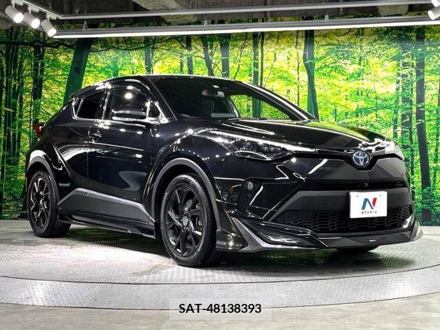 Toyota C-HR 2022-03 357838-16