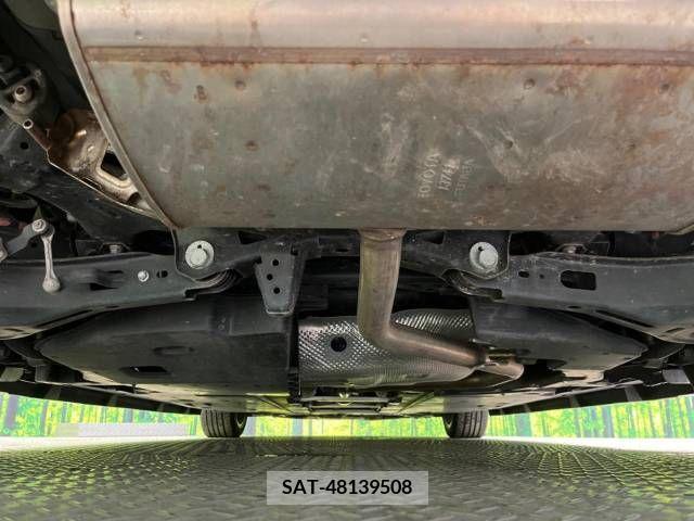 Toyota PRIUS 2019-09 322451-19