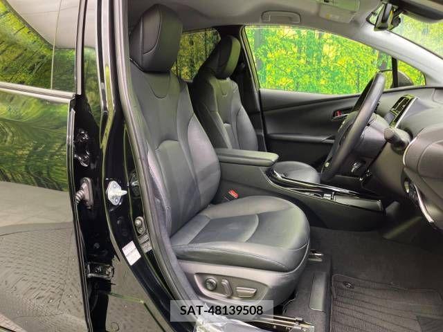 Toyota PRIUS 2019-09 322451-8