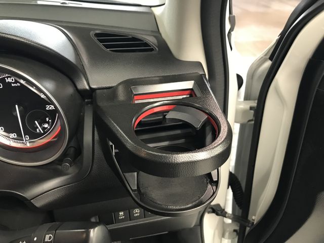 Suzuki SWIFT 2017-02 16626-27