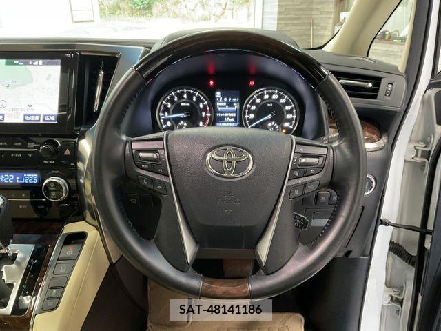 Toyota ALPHARD 2019-04 212876-3