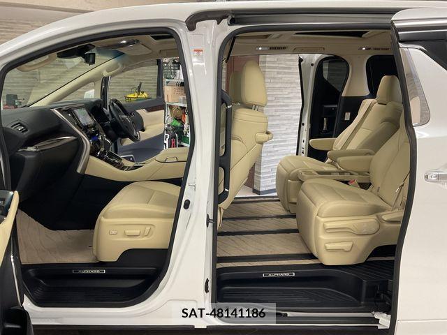 Toyota ALPHARD 2019-04 212876-18