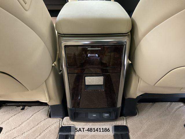 Toyota ALPHARD 2019-04 212876-12