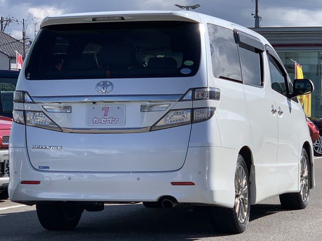 Toyota VELLFIRE 2012-11 15863-2