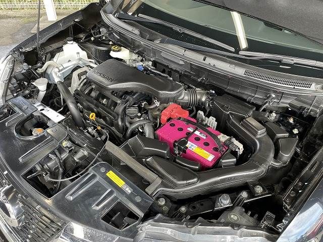 Nissan X-TRAIL 2018-03 11076-17