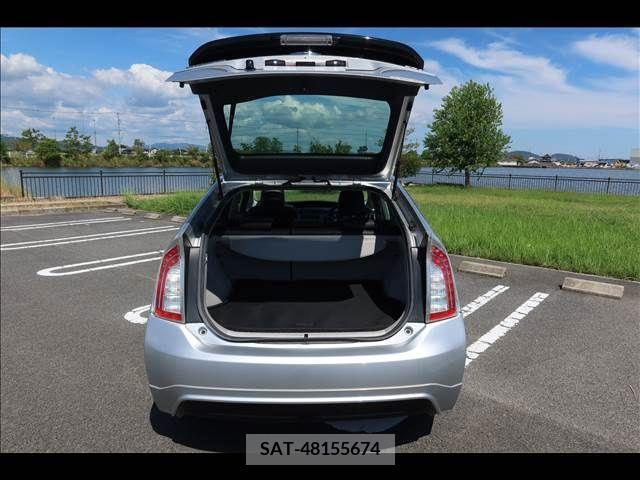 Toyota PRIUS 2012-03 255864-18