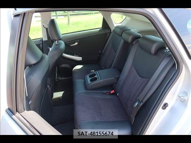 Toyota PRIUS 2012-03 255864-14