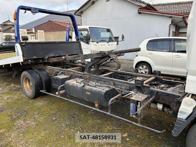 Mitsubishi CANTER 2006-11 216702-9