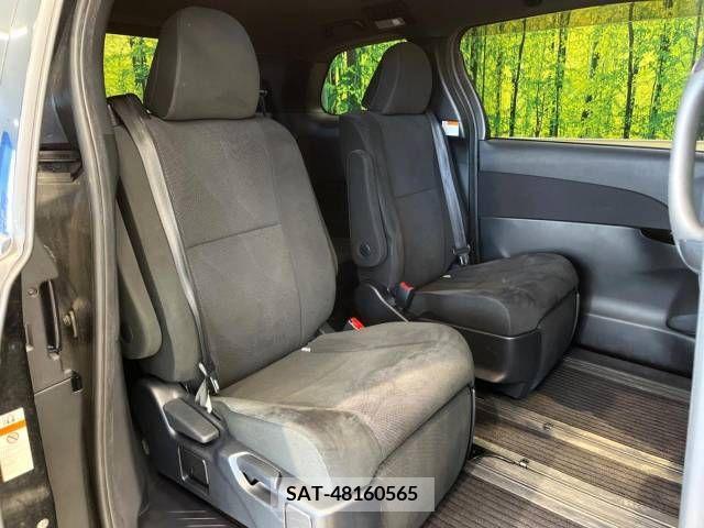 Toyota ESTIMA 2016-08 268699-9