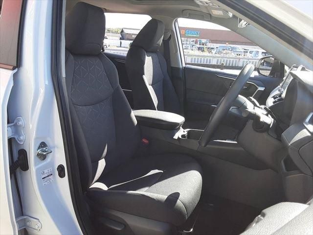 Toyota RAV4 2022-11 15008-19