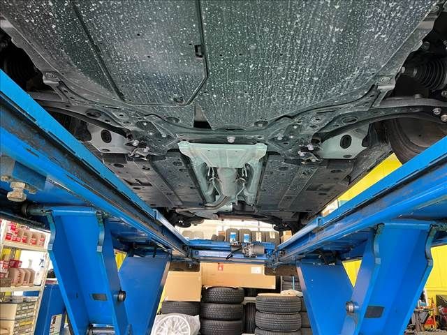 Toyota YARIS CROSS 2021-11 180782-24
