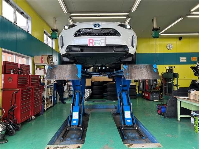 Toyota YARIS CROSS 2021-11 180782-23
