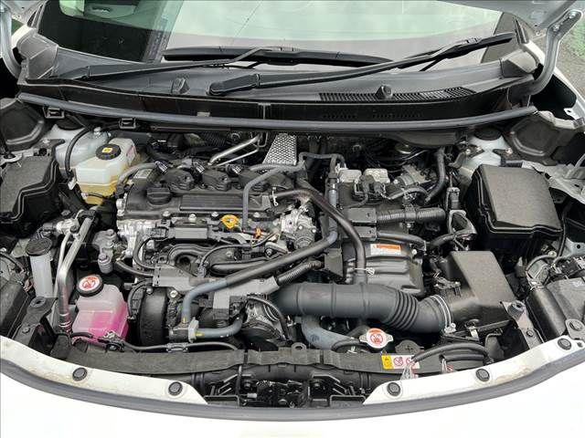 Toyota YARIS CROSS 2021-11 180782-21