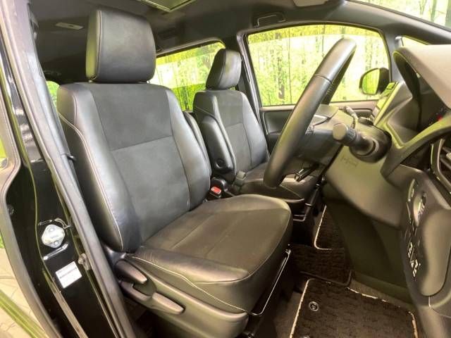Toyota NOAH 2018-12 196782-8