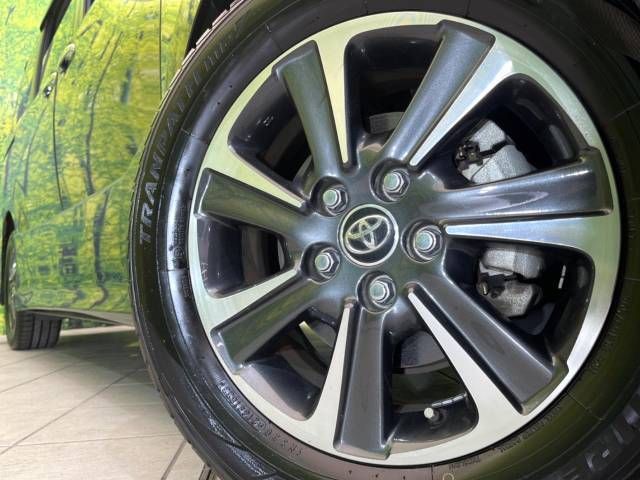 Toyota NOAH 2018-12 196782-14