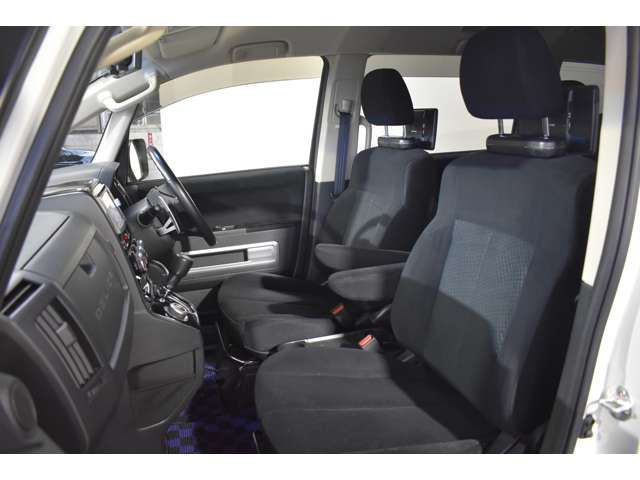 Mitsubishi DELICA D5 2014-07 2491-3